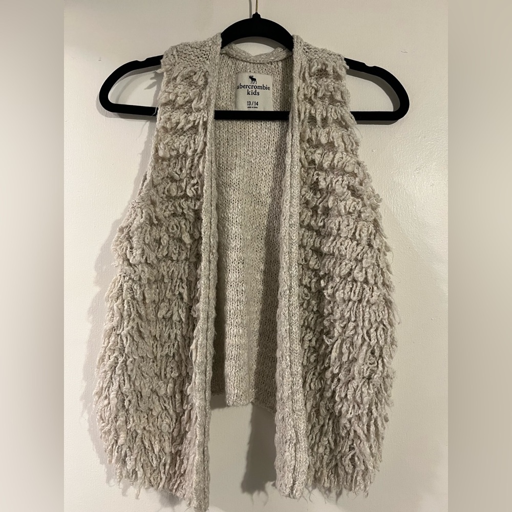 Abercrombie & Fitch Sweater Vest